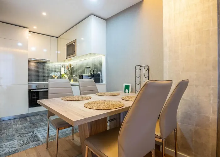 Joao Iv Jewel Retreat By Lovelystay Porto