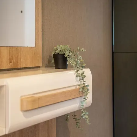Joao Iv Jewel Retreat By Lovelystay Apartment *