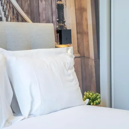 Joao Iv Jewel Retreat By Lovelystay Apartment