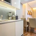 Joao Iv Jewel Retreat By Lovelystay Apartmán