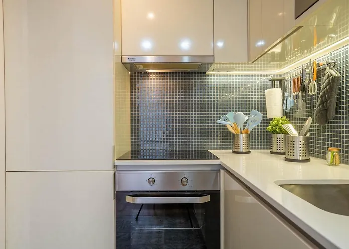 Joao Iv Jewel Retreat By Lovelystay Порту